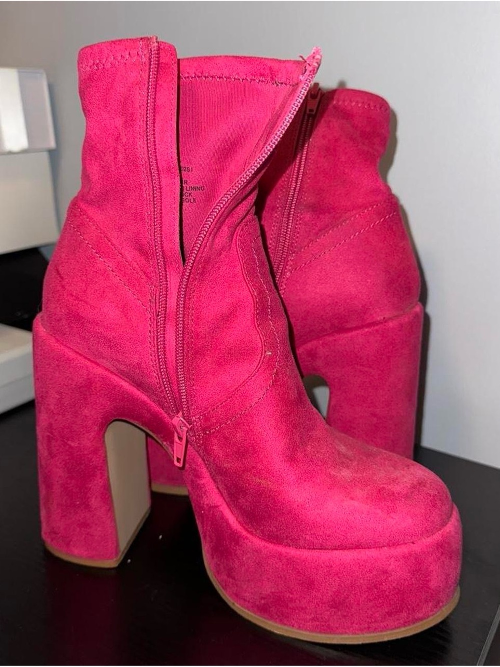 Steve Madden Platform Suede Boots
